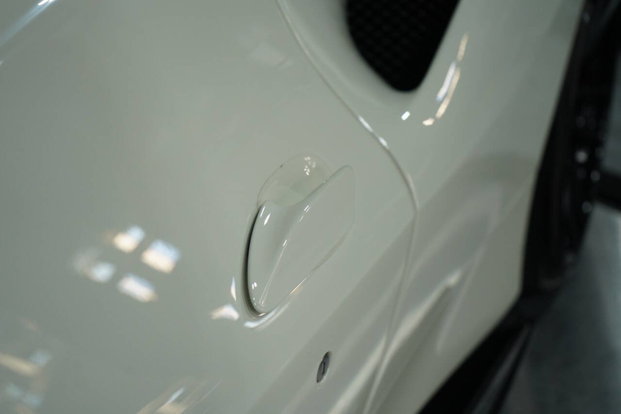 Used 2017 Ferrari 488 GTB image 35