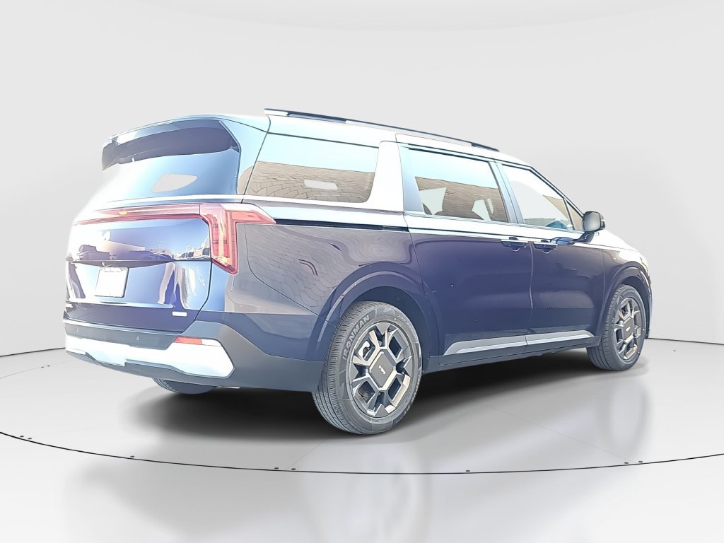Used 2026 Kia Carnival EX FWD image 5