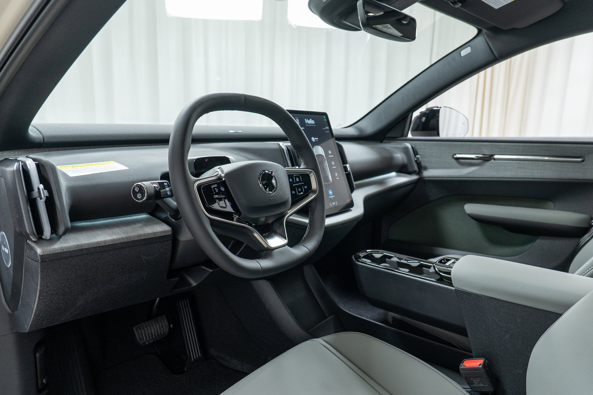 New 2026 Volvo EX30 Cross Country Ultra w/ Protection Package Premier image 13