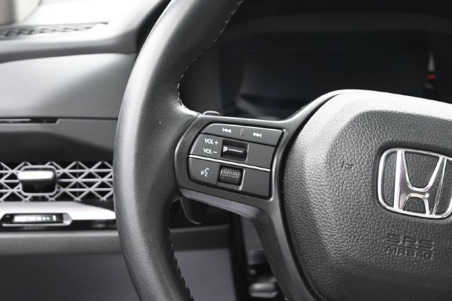 Used 2025 Honda Accord EX-L image 29