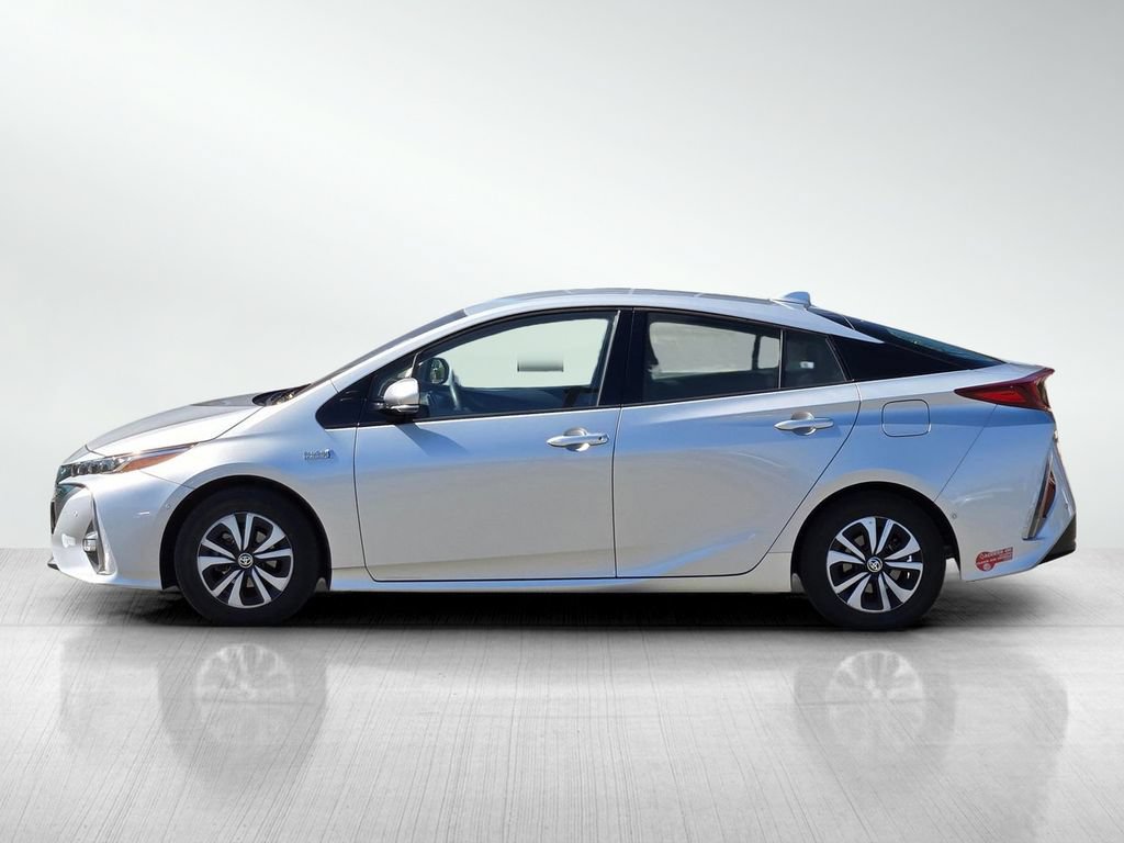 Used 2018 Toyota Prius Prime Advanced FWD image 8