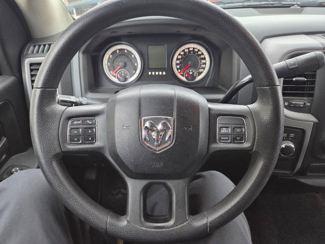 Used 2014 RAM 1500 Express image 10