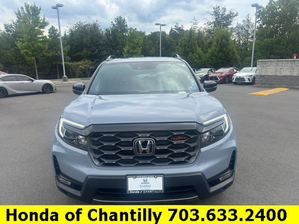 Certified 2025 Honda Passport TrailSport image 2