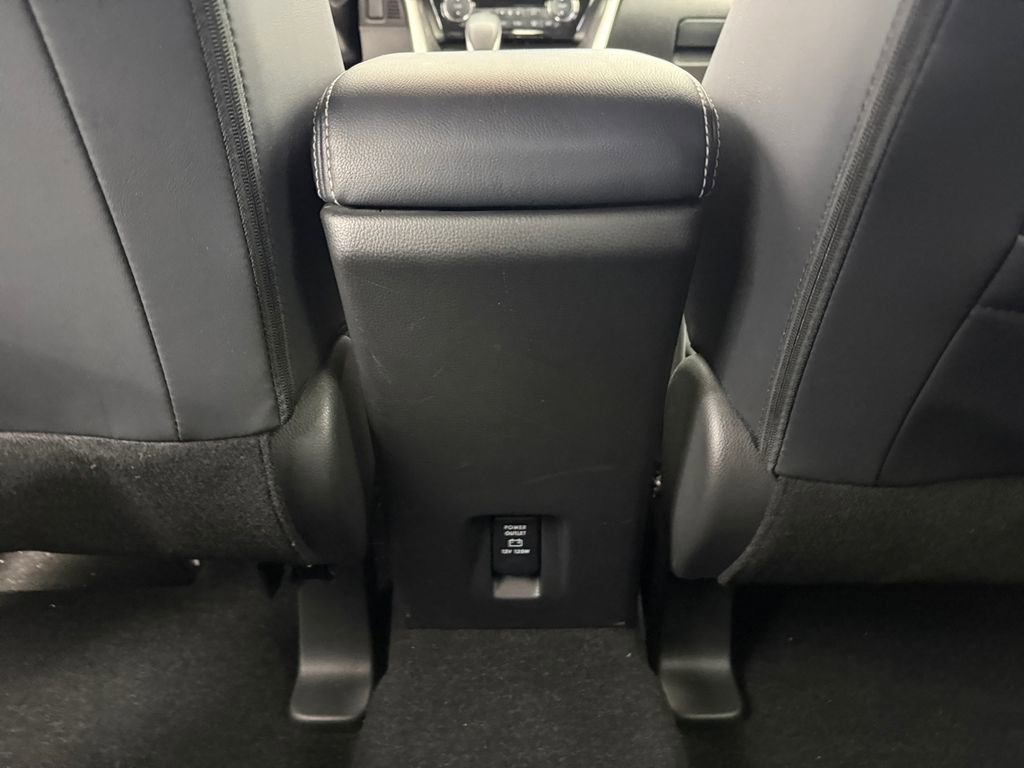 Used 2023 Mitsubishi Eclipse Cross SEL image 29