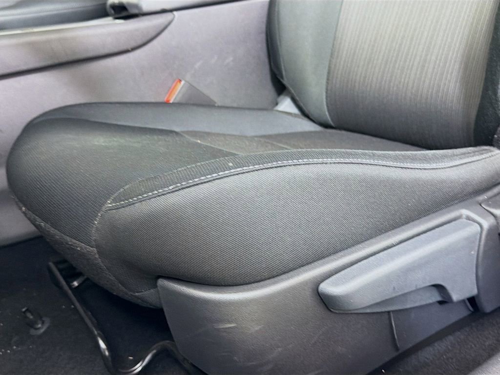 Used 2025 Nissan Sentra SV FWD image 22