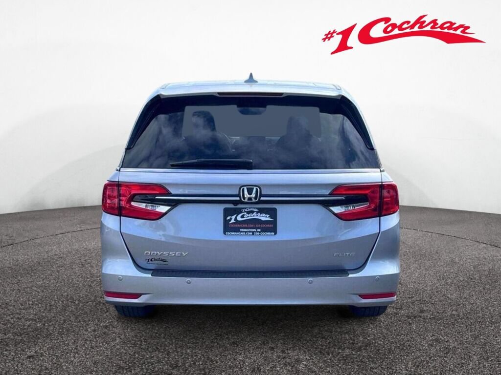 Used 2022 Honda Odyssey Elite image 8