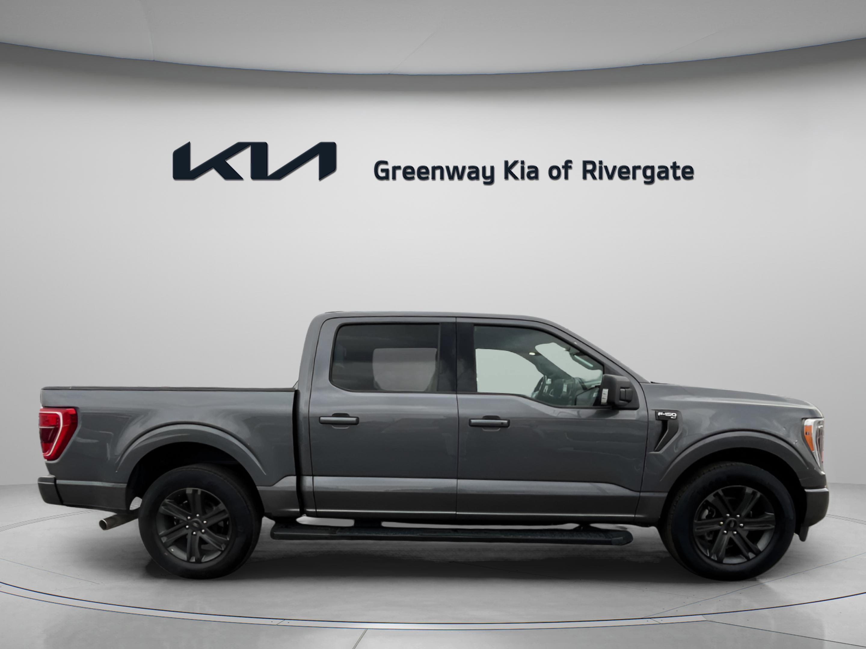 Used 2023 Ford F150 XLT w/ Equipment Group 302A High image 8