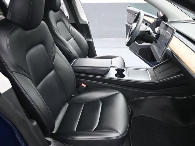 Used 2023 Tesla Model Y Long Range AWD/4WD image 24