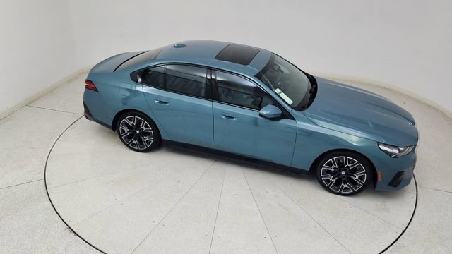 Used 2024 BMW 530i image 74