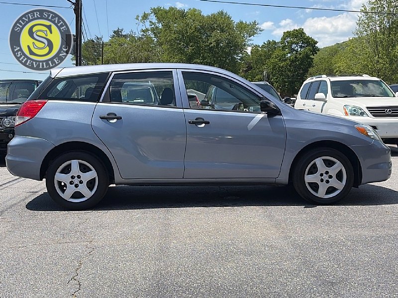 Used 2004 Toyota Matrix FWD image 7