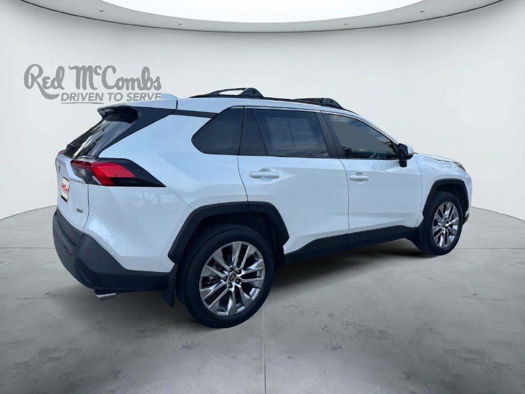 Used 2024 Toyota RAV4 XLE Premium FWD image 4
