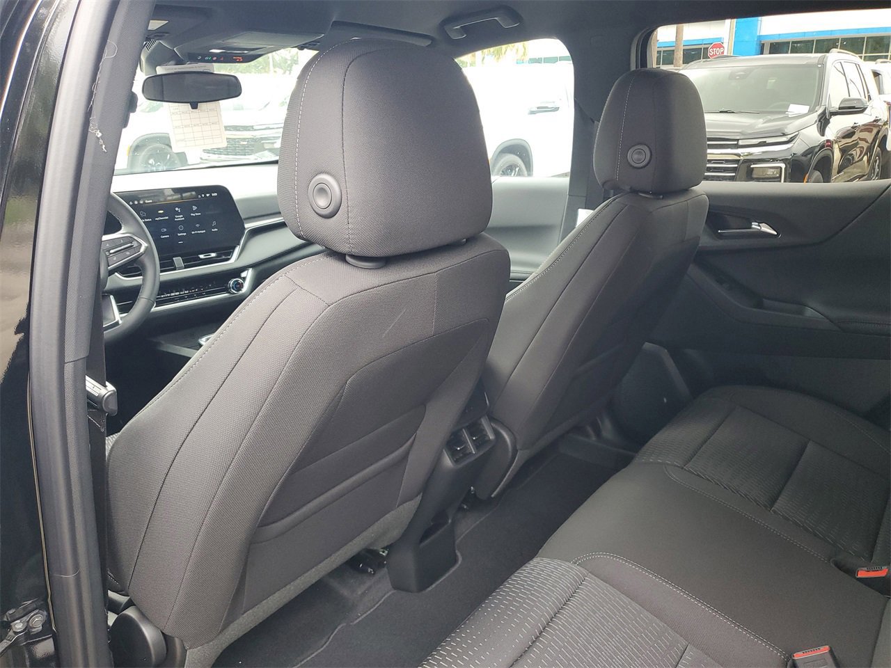 New 2026 Chevrolet Equinox LT w/ Midnight Edition image 9