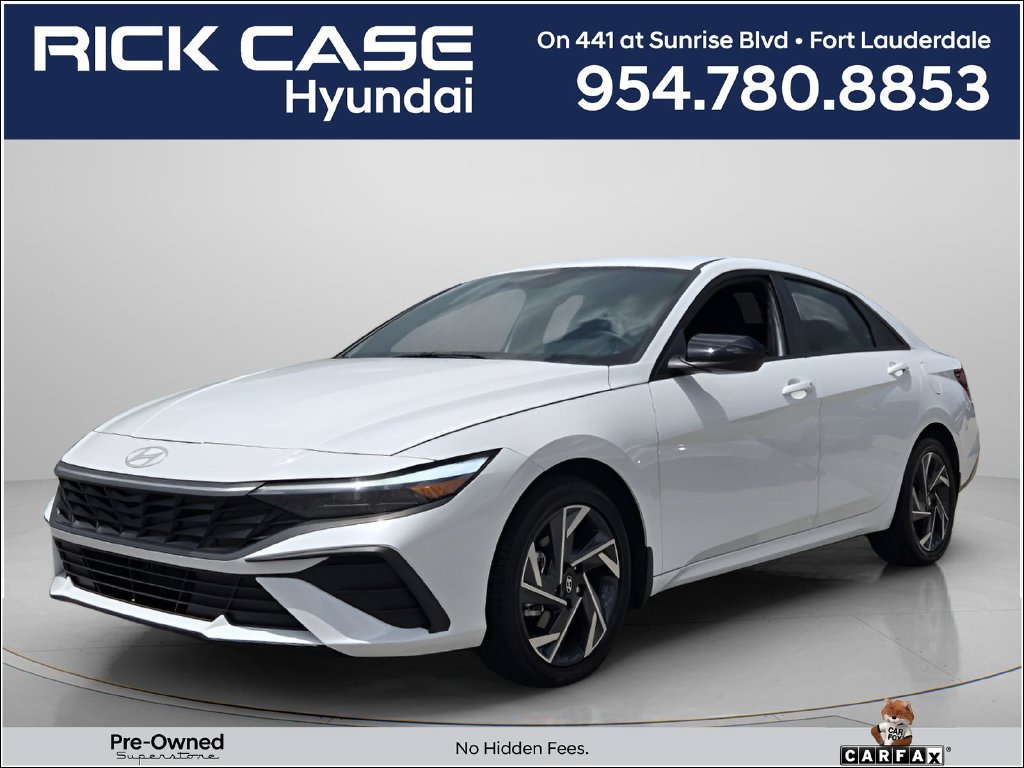 Used 2025 Hyundai Elantra SEL w/ Cargo Package