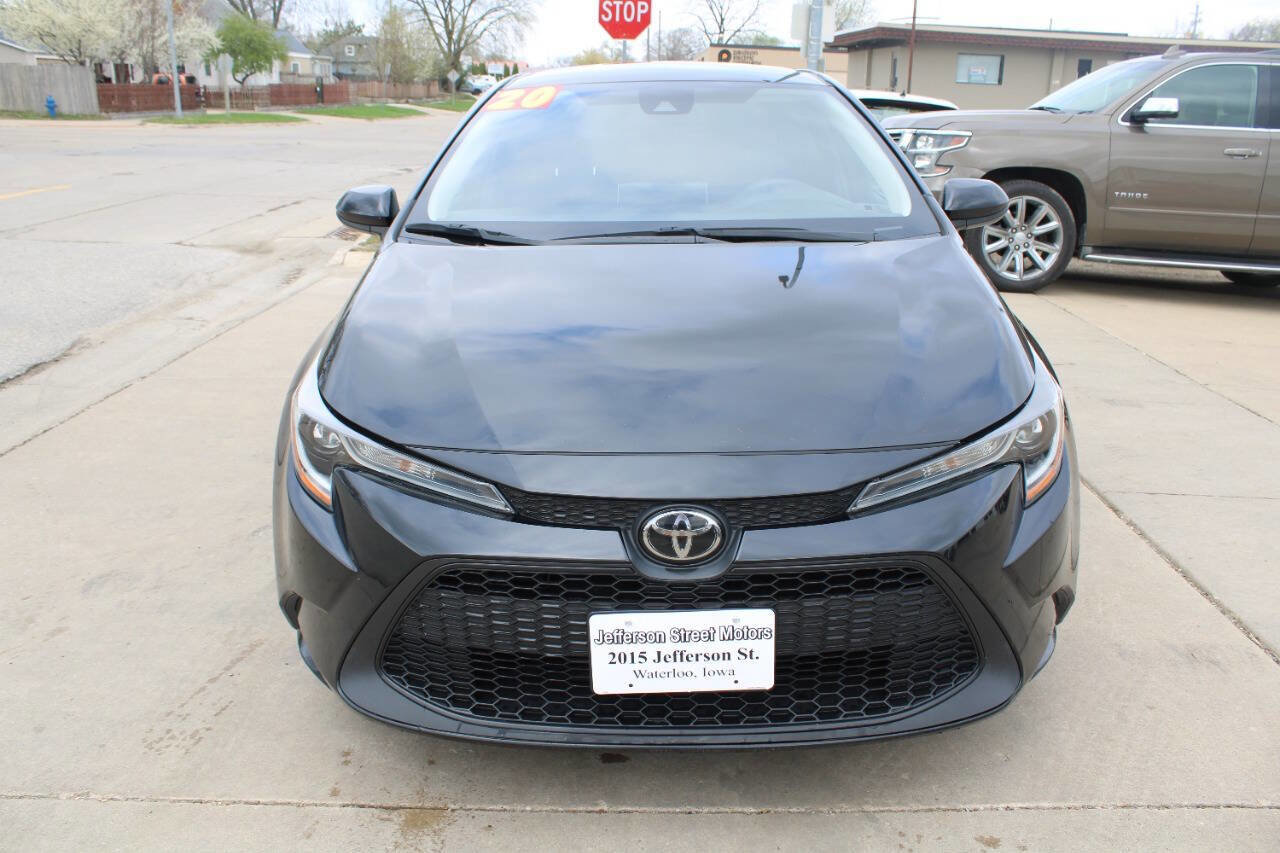 Used 2020 Toyota Corolla LE FWD image 4