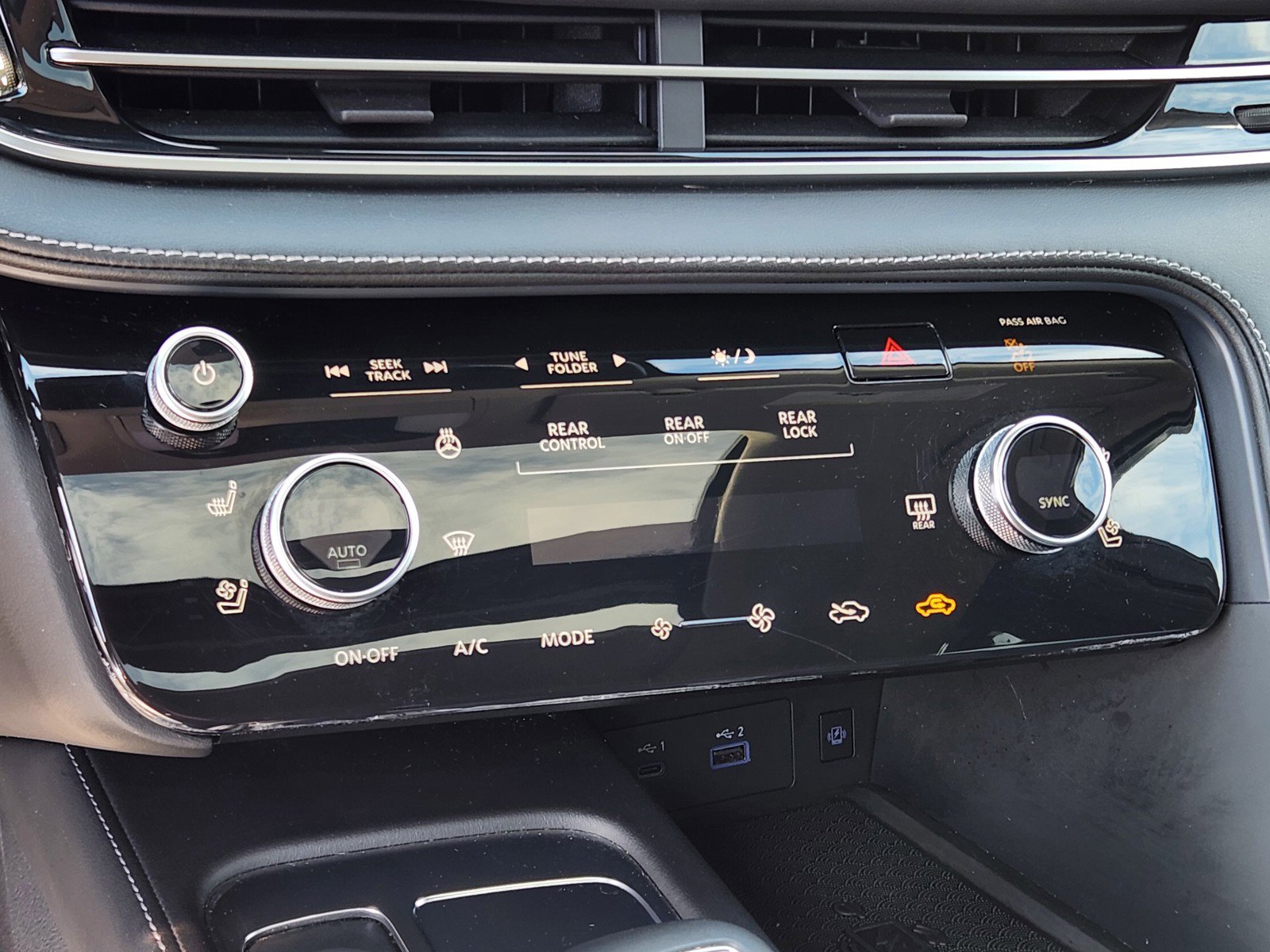 Used 2023 INFINITI QX60 Luxe w/ Cargo Package image 21