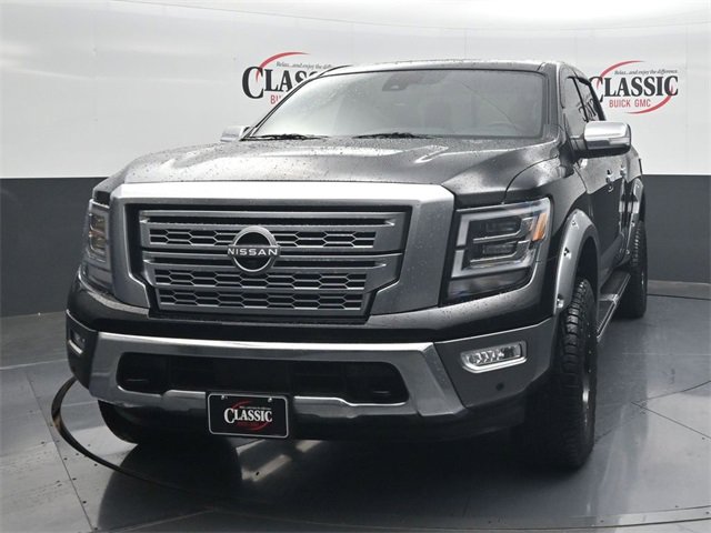 Used 2024 Nissan Titan Platinum Reserve w/ Moonroof Package image 4