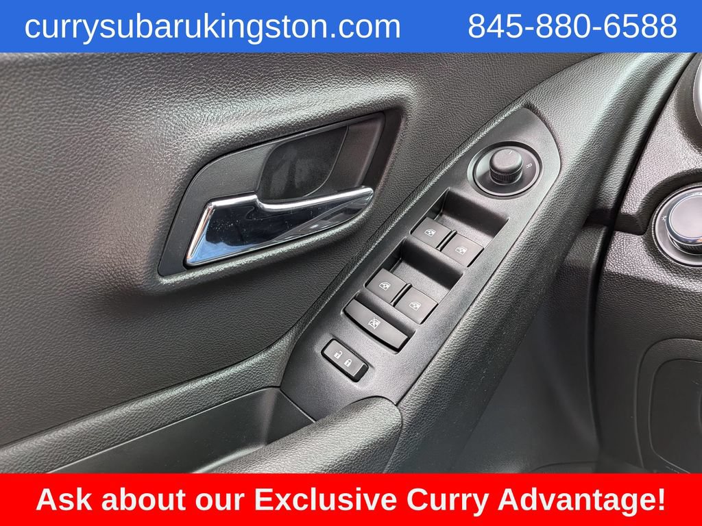 Used 2016 Chevrolet Trax LT FWD image 27