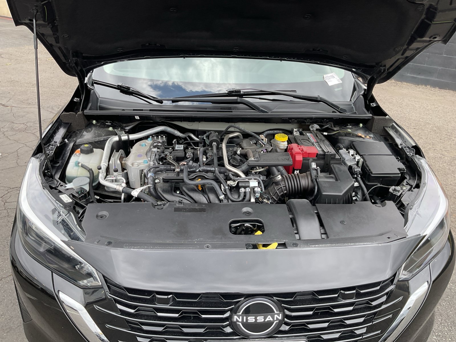 Used 2025 Nissan Sentra SV FWD image 21
