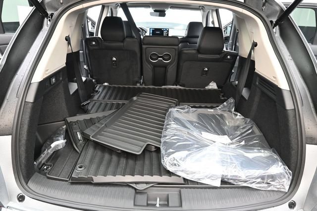 New 2026 Acura MDX SH-AWD image 16