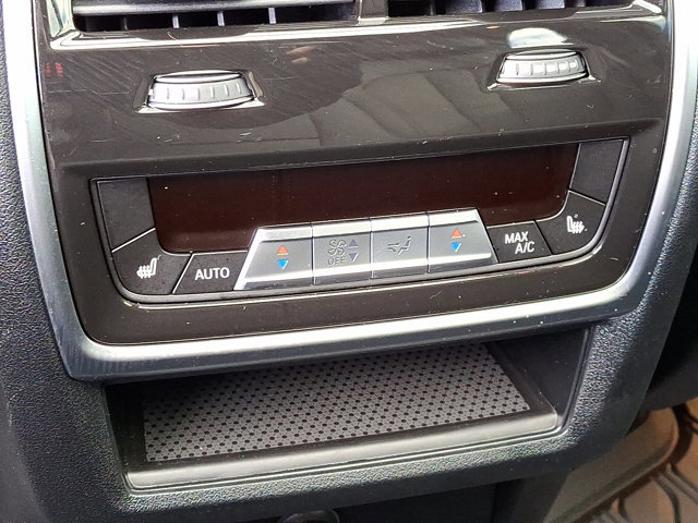 Certified 2022 BMW X5 xDrive40i w/ M Sport Package image 11