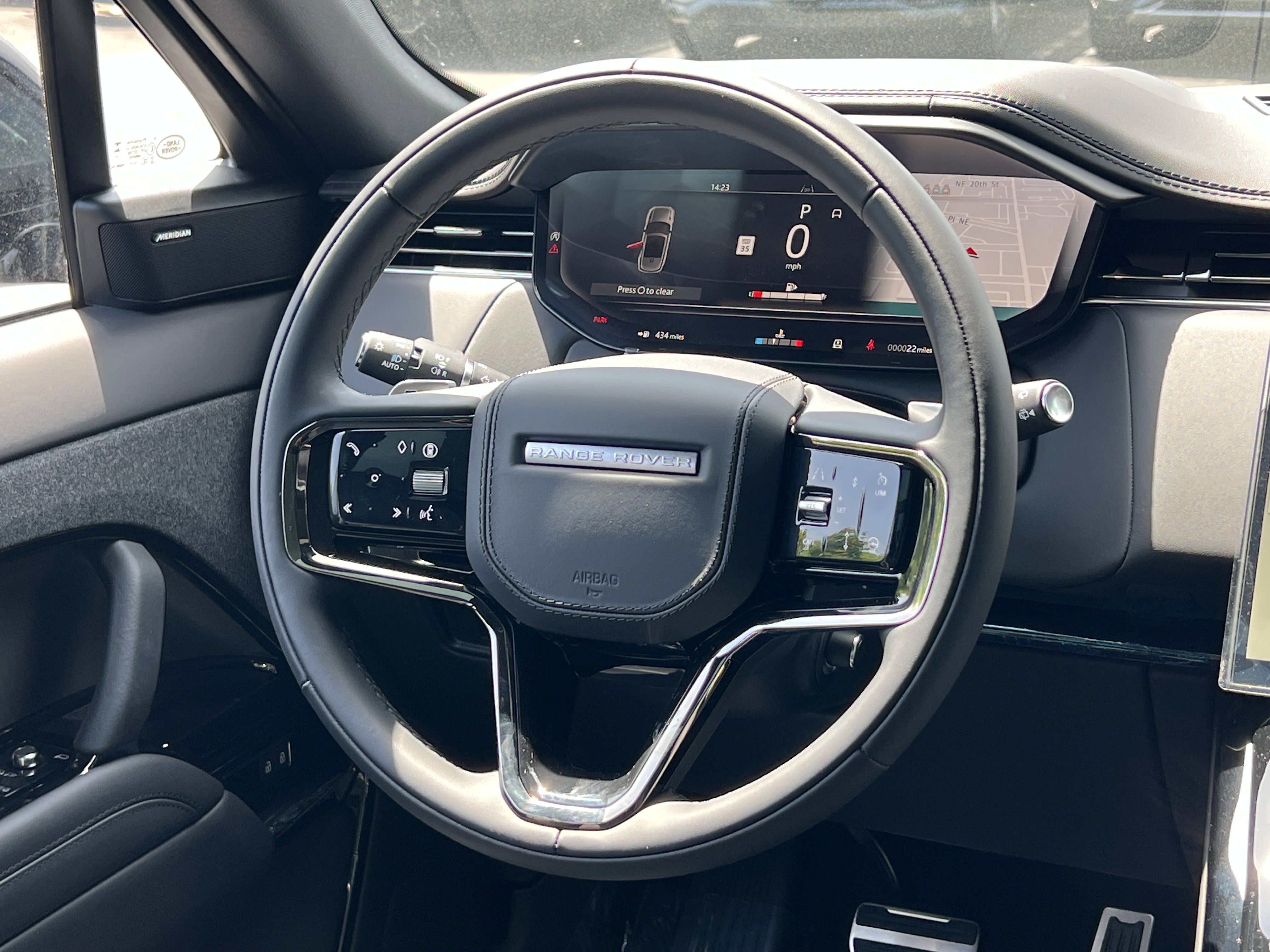 New 2025 Land Rover Range Rover Sport Dynamic SE image 20