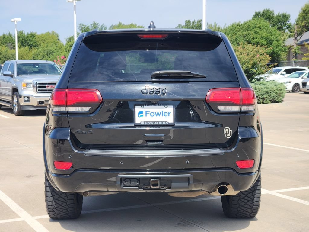 Used 2021 Jeep Grand Cherokee Laredo X AWD/4WD image 6