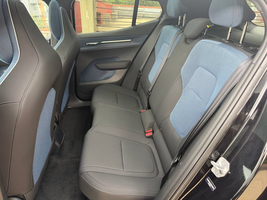 Certified 2025 Volvo EX30 Ultra w/ Protection Package Premier AWD/4WD image 23