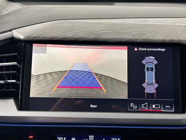 Used 2023 Audi Q4 e-tron Prestige image 14