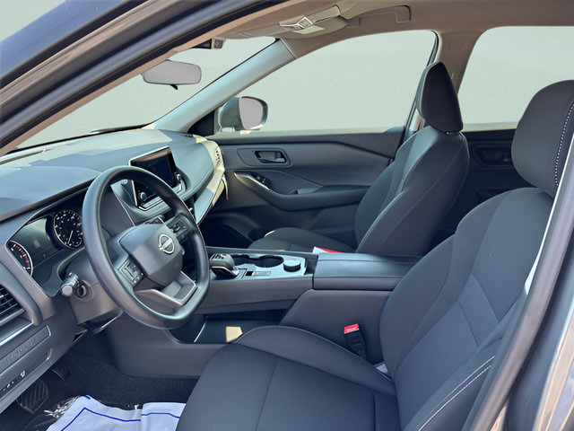 Used 2026 Nissan Rogue S AWD/4WD image 4