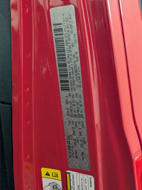 Used 2019 Jeep Wrangler Unlimited Sahara w/ Safety Group AWD/4WD image 33