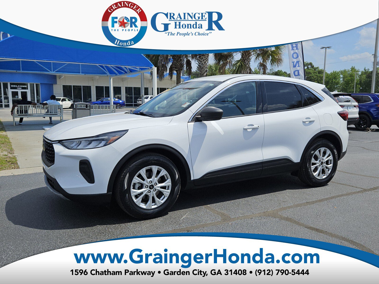 Used 2023 Ford Escape Active image 1