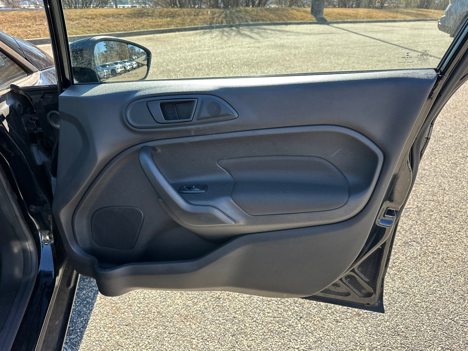 Used 2019 Ford Fiesta SE image 14