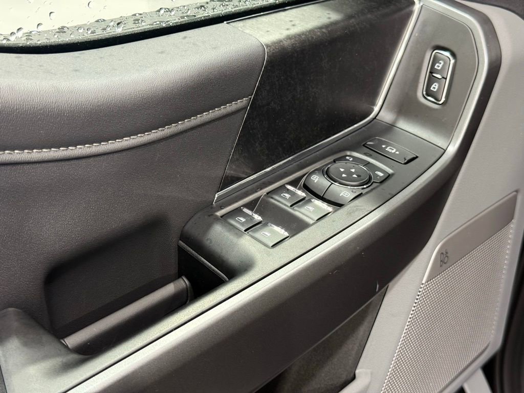 New 2026 Ford F250 XLT w/ XLT Premium Package image 17