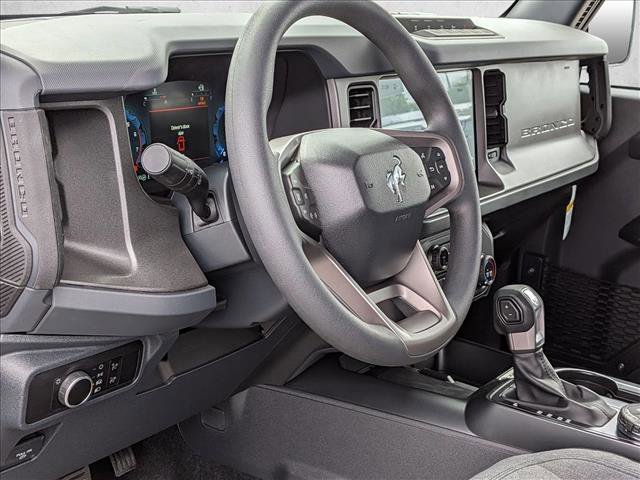 New 2026 Ford Bronco 4-Door image 3