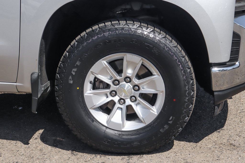 Used 2020 Chevrolet Silverado 1500 LT AWD/4WD image 42
