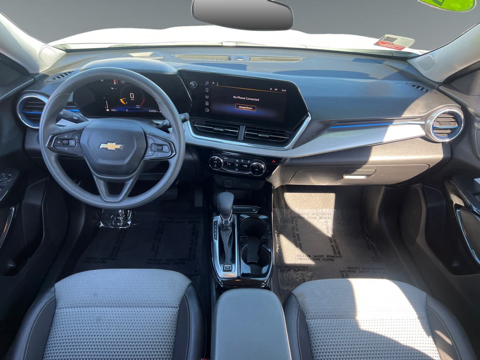 Used 2026 Chevrolet Trax LT FWD image 10