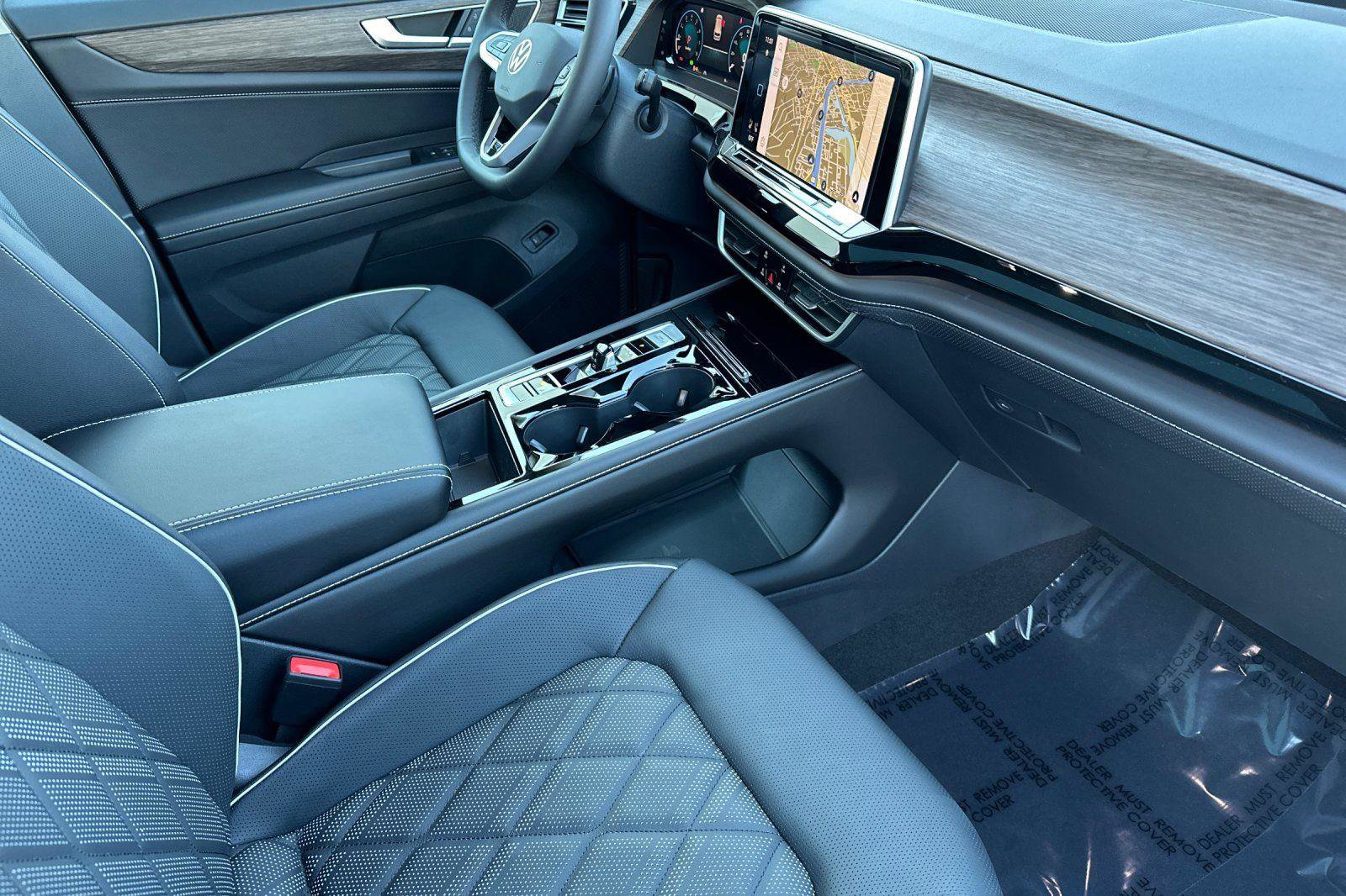 New 2026 Volkswagen Atlas SEL Premium R-Line image 16