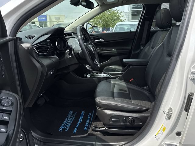 Used 2022 Buick Encore GX Essence w/ Experience Buick Package AWD/4WD image 19