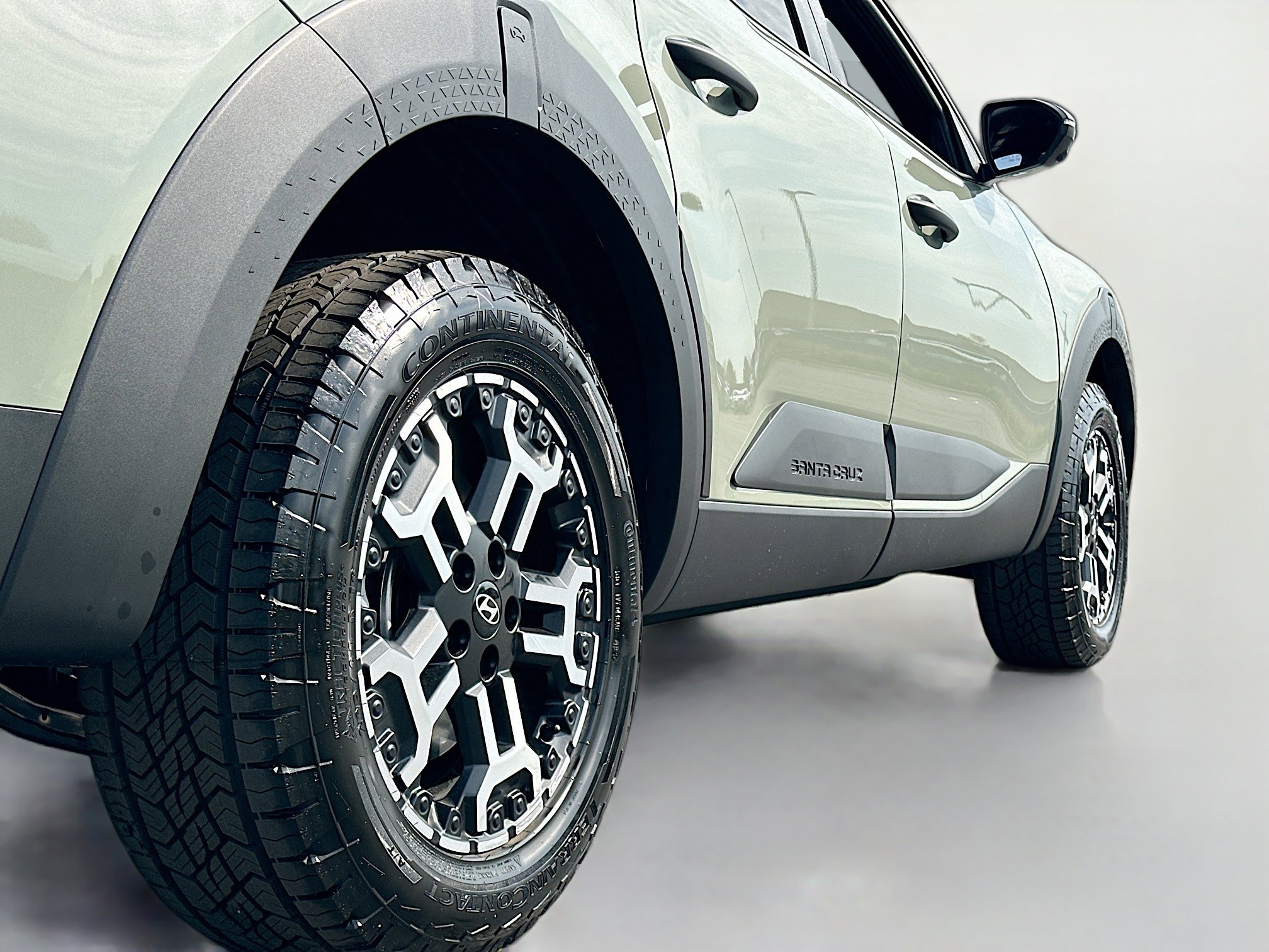 New 2026 Hyundai Santa Cruz XRT AWD/4WD image 13