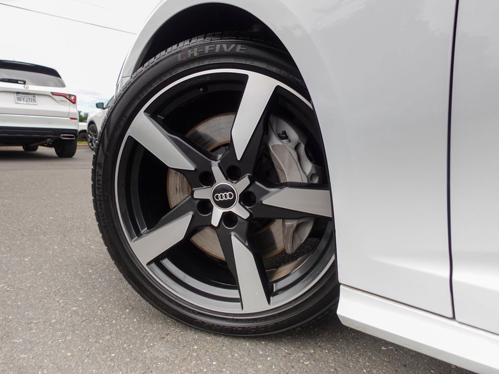 Used 2021 Audi A6 3.0T Premium w/ Black Optic Sport Package AWD/4WD image 10