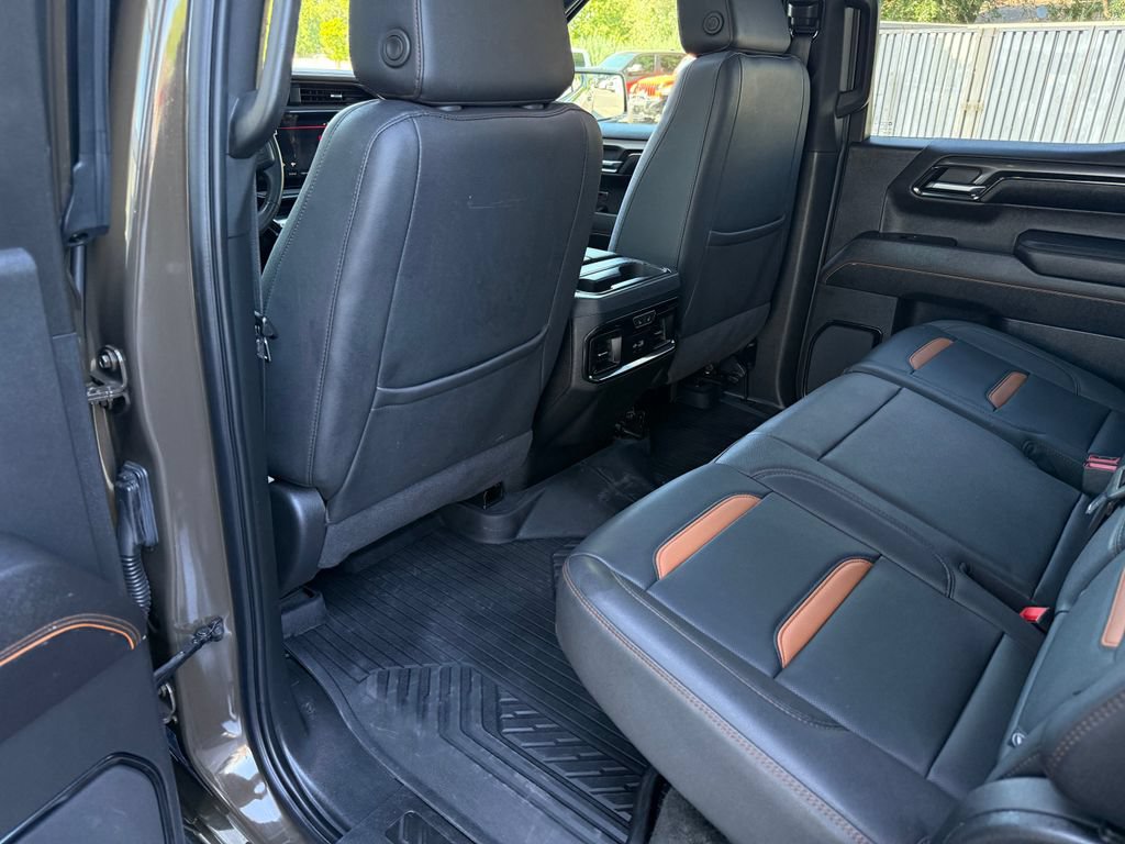 Used 2023 GMC Sierra 1500 AT4 w/ Technology Package AWD/4WD image 36