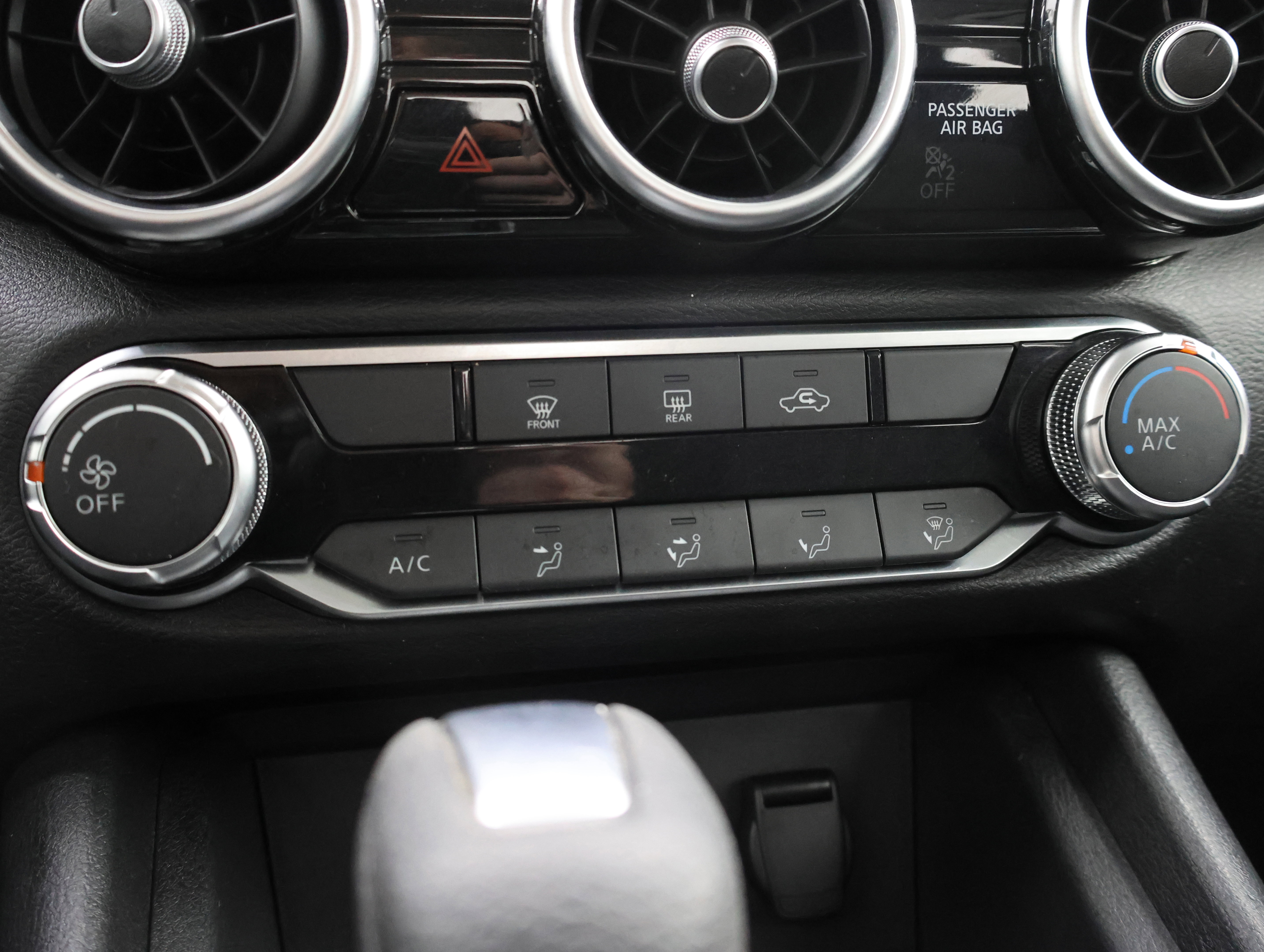 Used 2023 Nissan Sentra SV image 42