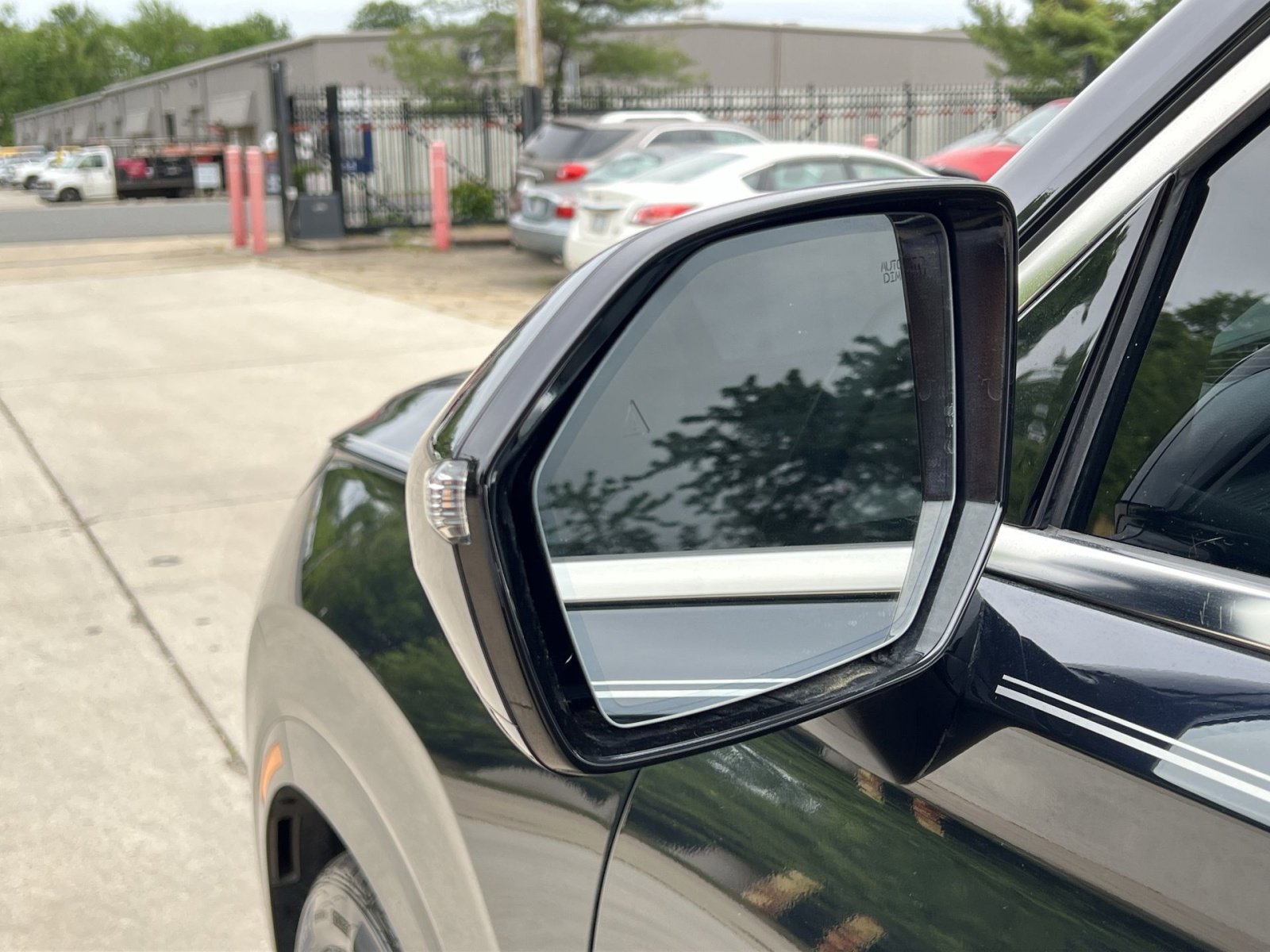 Used 2024 Hyundai Palisade Calligraphy FWD image 16
