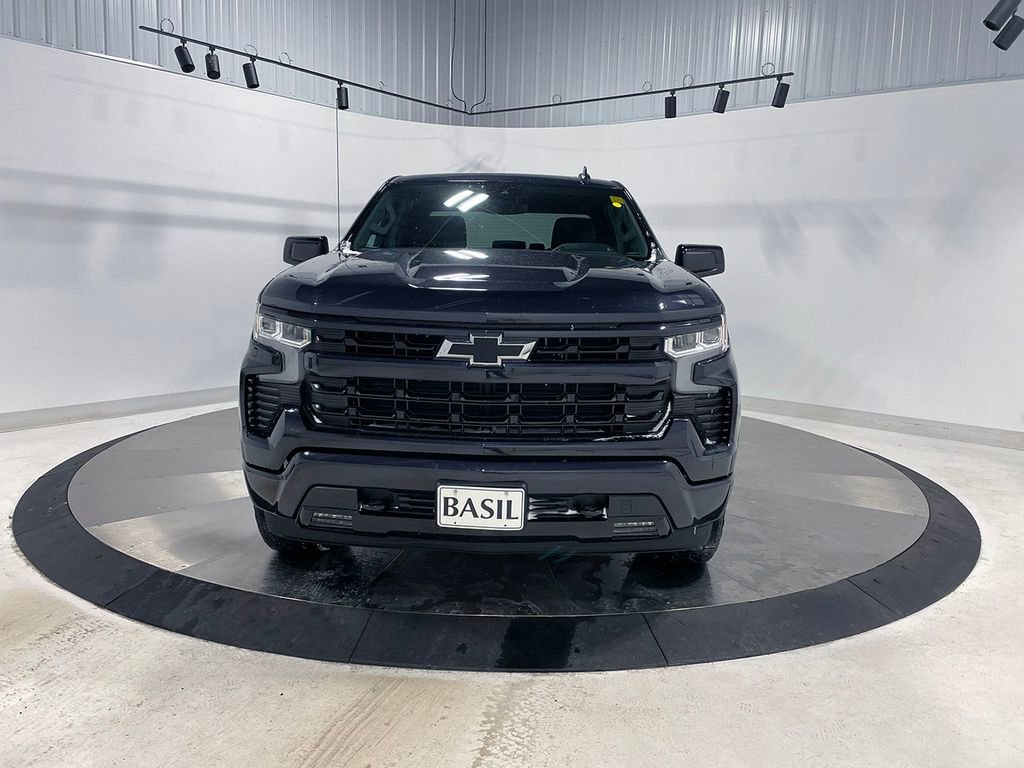Used 2023 Chevrolet Silverado 1500 RST w/ Z71 Off-Road Package image 9