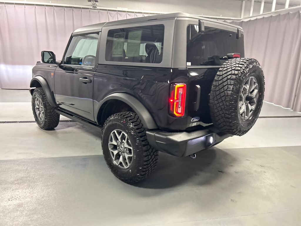 Used 2025 Ford Bronco Badlands AWD/4WD image 5