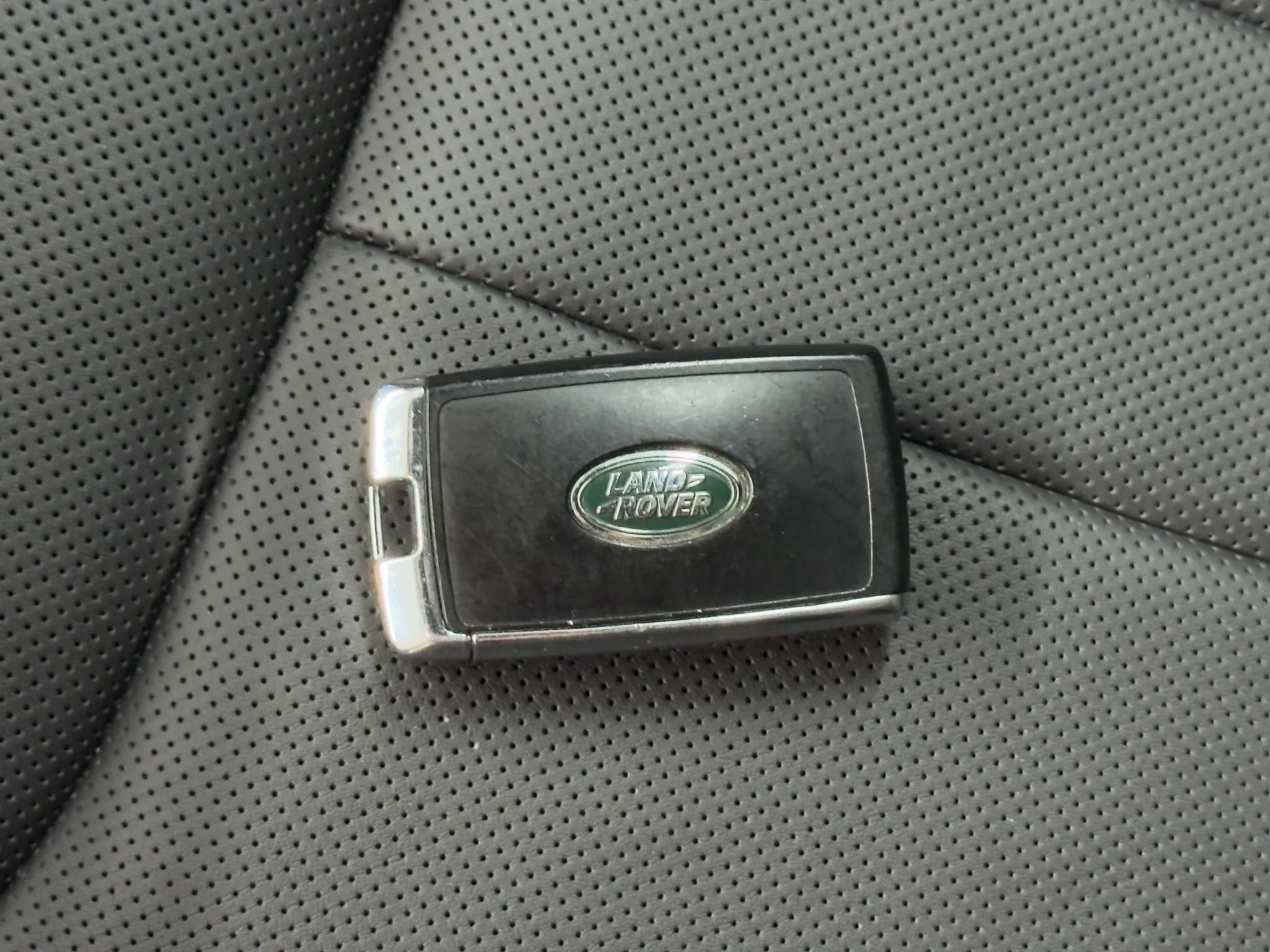 Used 2023 Land Rover Range Rover SE image 39