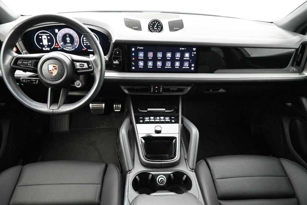 Certified 2025 Porsche Cayenne S AWD/4WD image 6