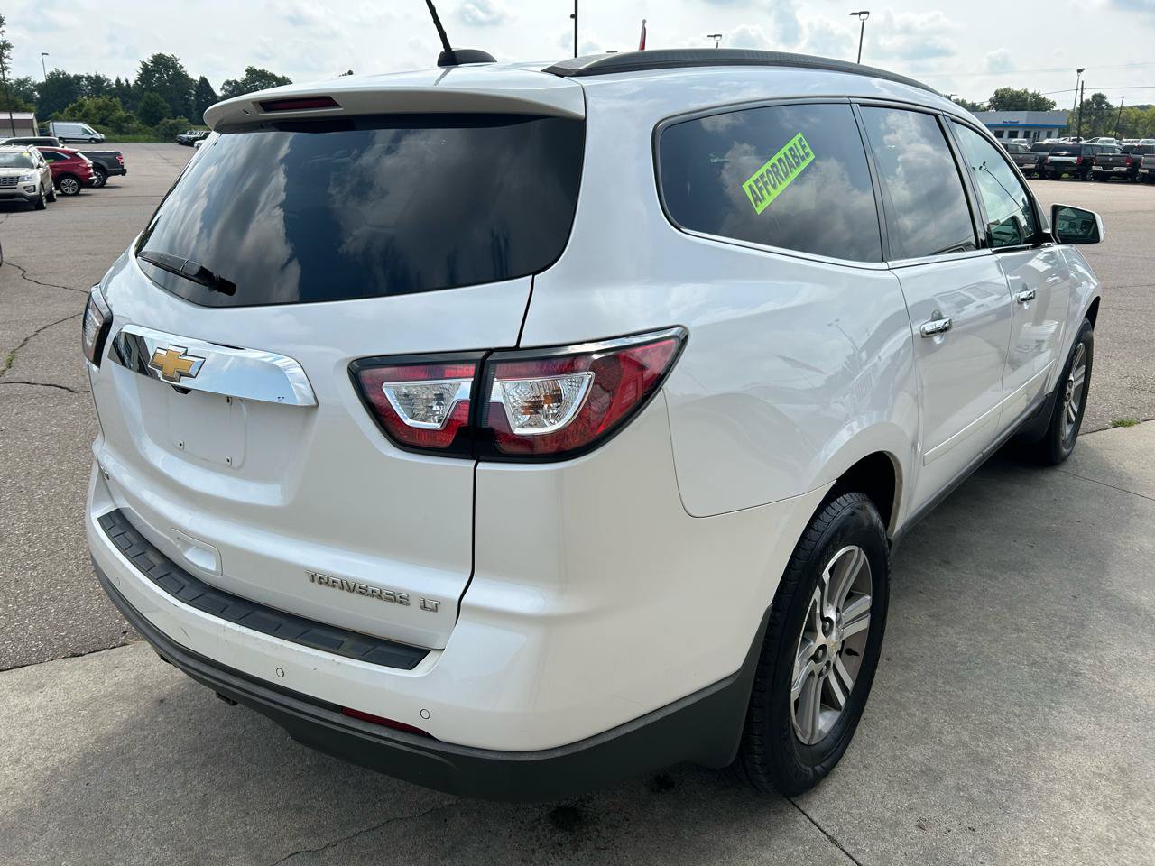 Used 2016 Chevrolet Traverse LT AWD/4WD image 5