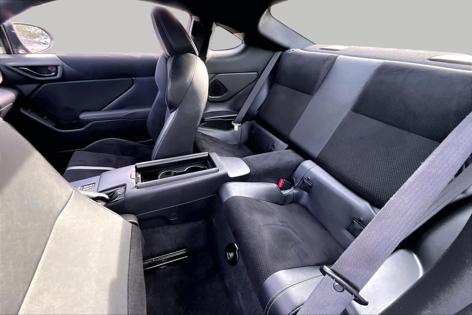 Used 2023 Toyota GR86 Premium RWD image 19