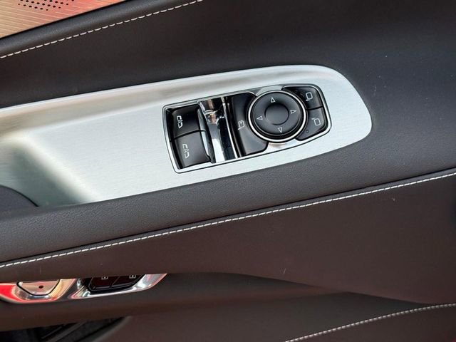 Used 2025 Chevrolet Corvette Stingray Preferred Cpe RWD image 13